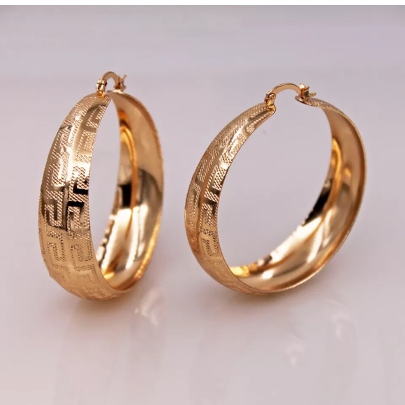 Women Lady Hook Drop Earrings Gold - Picture 2 of 4